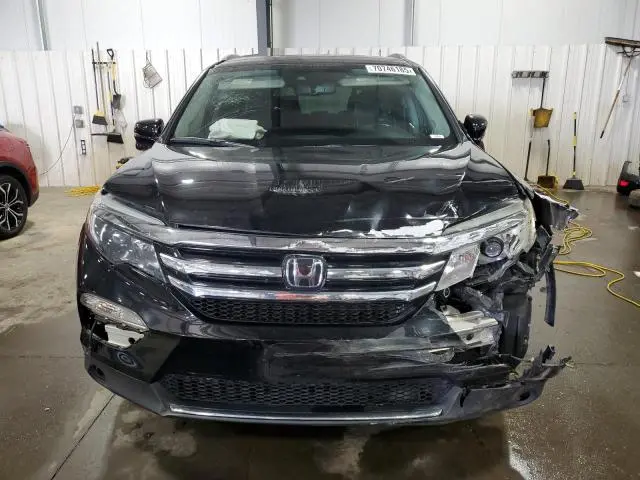 2017 HONDA PILOT TOURING  