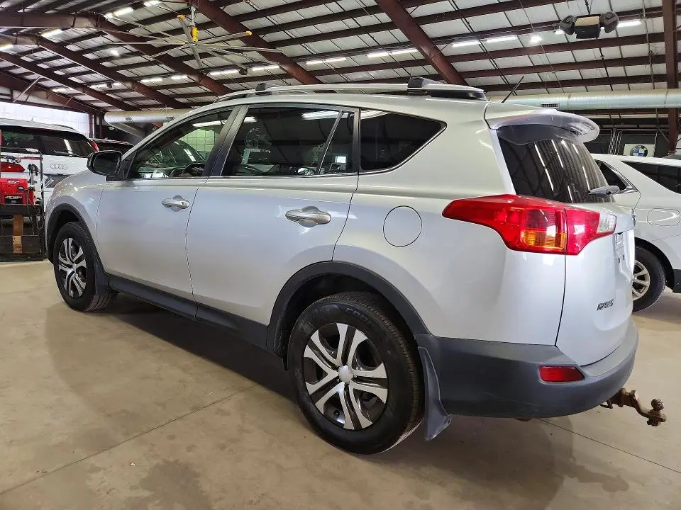 2013 TOYOTA RAV4 LE  