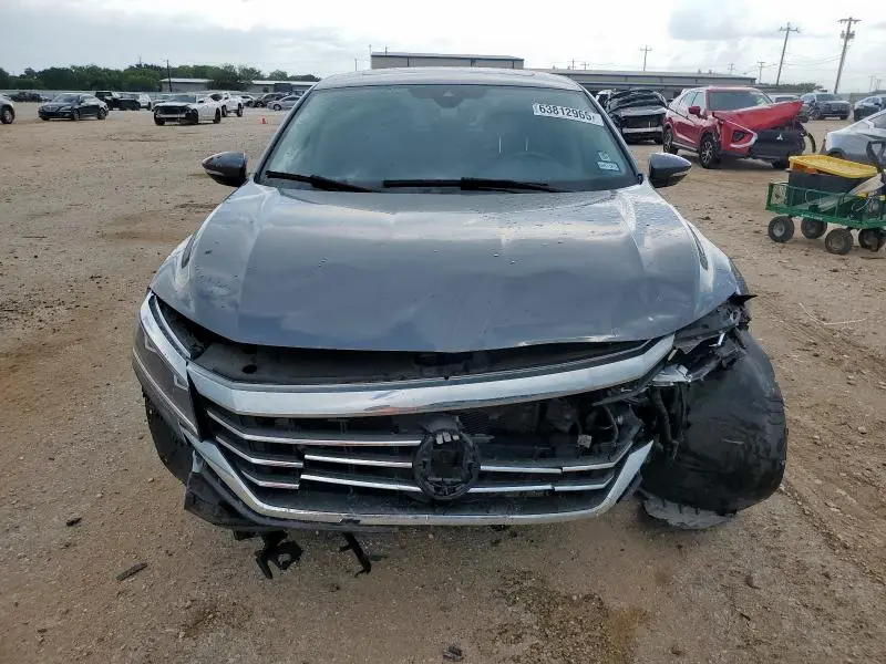 2022 VOLKSWAGEN PASSAT SE  