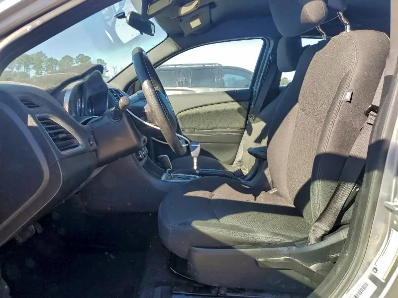 2014 DODGE AVENGER SE  