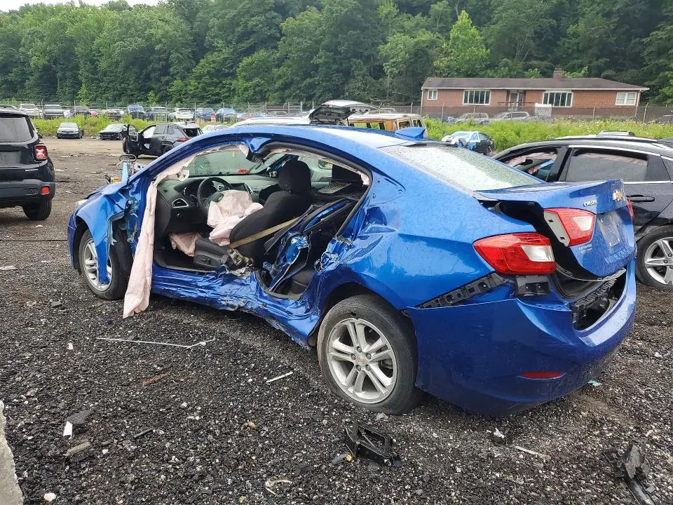 2017 CHEVROLET CRUZE LT  