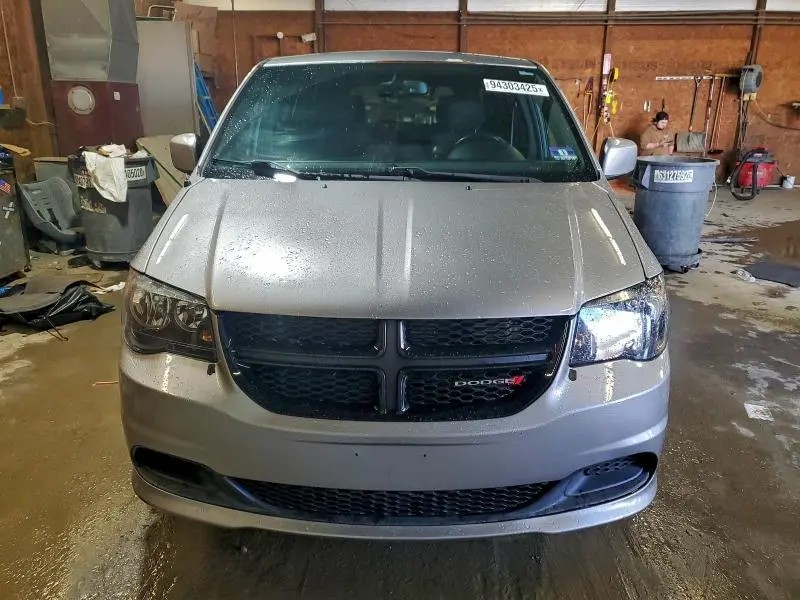 2014 DODGE GRAND CARAVAN SE  