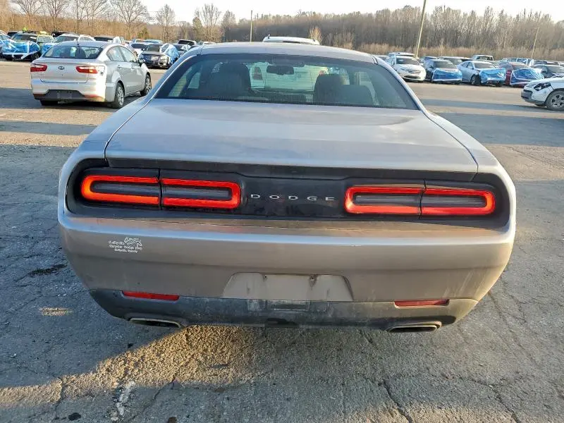 2016 DODGE CHALLENGER SXT  