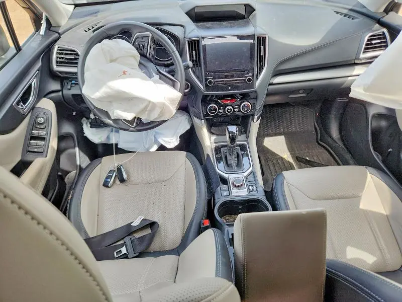 2021 SUBARU FORESTER   