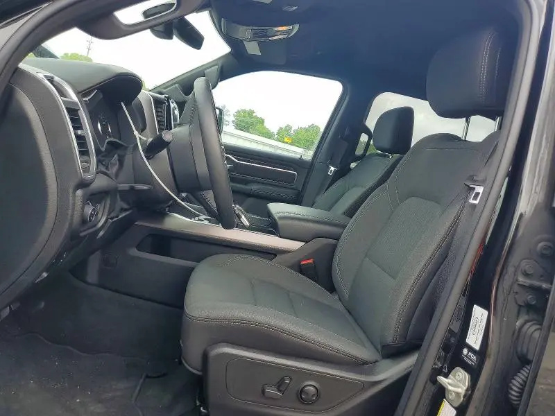 2024 RAM 1500 BIG HORN  