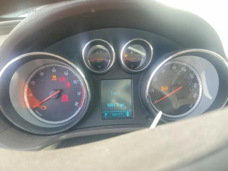 2011 BUICK REGAL CXL  
