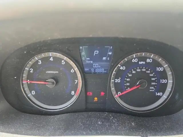 2012 HYUNDAI ACCENT GLS  