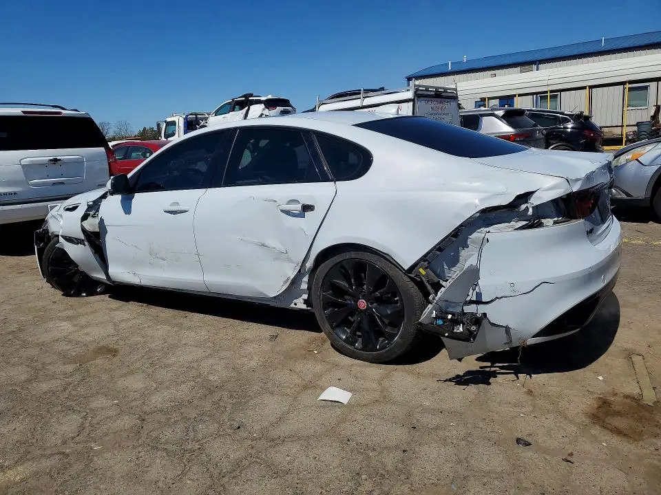 2021 JAGUAR XF R-DYNAMIC SE  