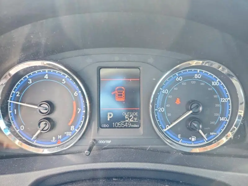 2017 TOYOTA COROLLA LE  