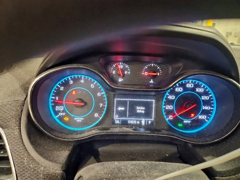 2017 CHEVROLET CRUZE LT  