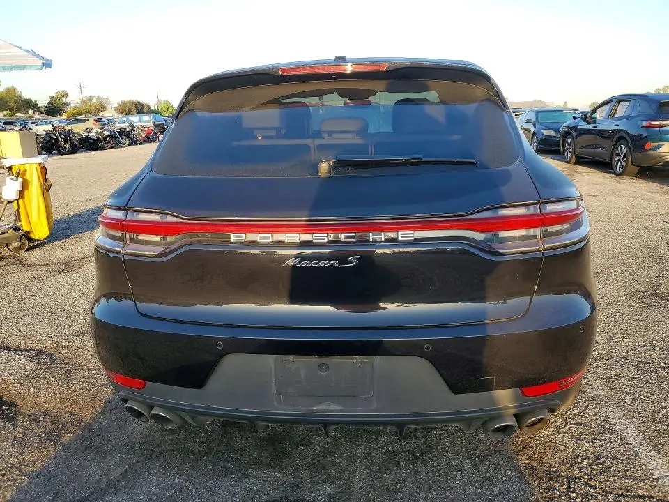 2021 PORSCHE MACAN S  