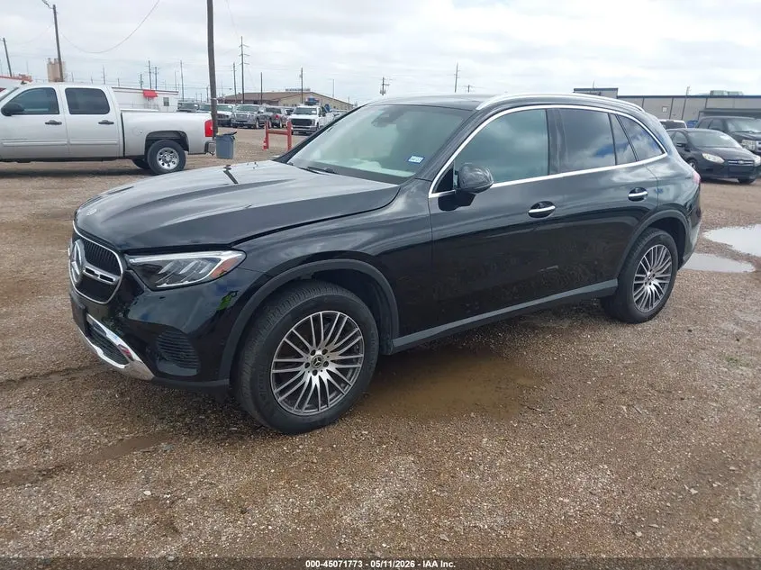 2025 MERCEDES-BENZ GLC 300 SUV
