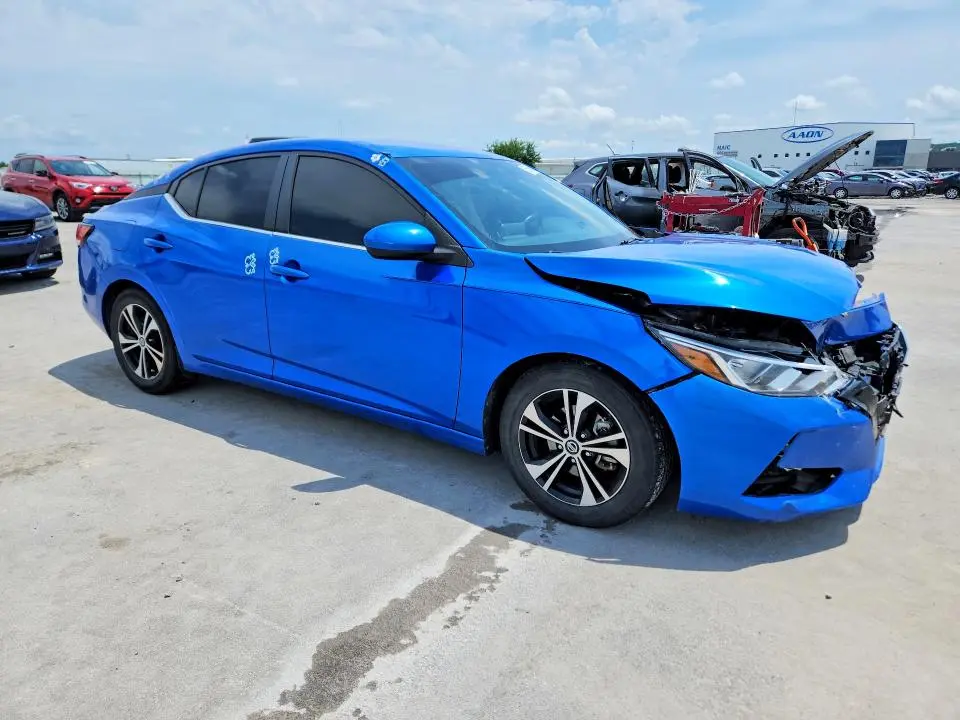 2021 NISSAN SENTRA SV  