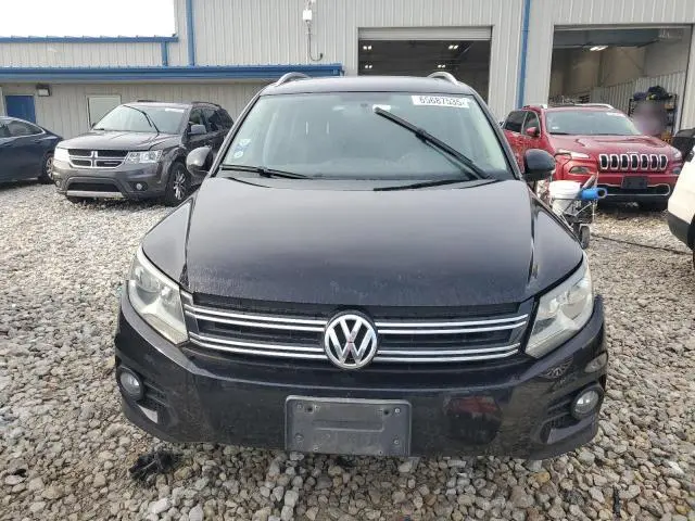 2013 VOLKSWAGEN TIGUAN S  