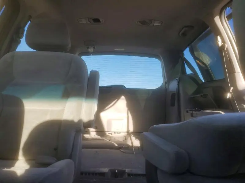 2010 HONDA ODYSSEY LX  