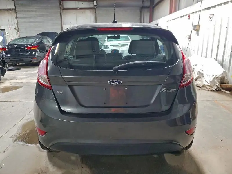 2015 FORD FIESTA SE  