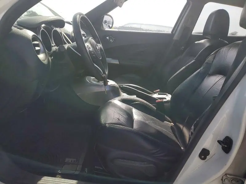 2011 NISSAN JUKE S  