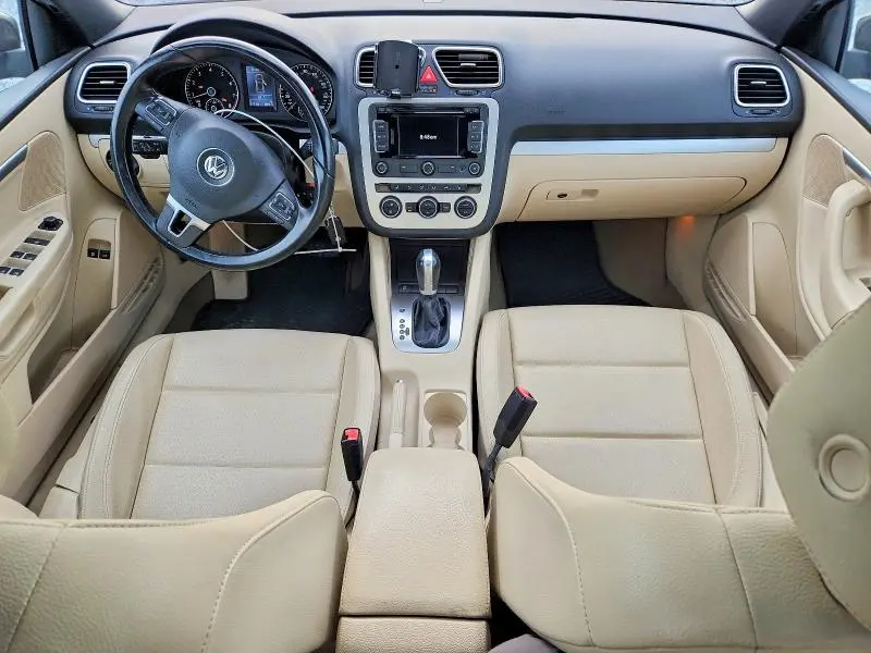 2015 VOLKSWAGEN EOS KOMFORT  