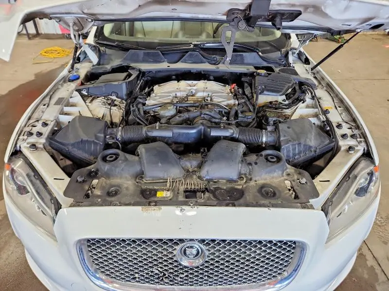 2013 JAGUAR XJL PORTFOLIO  