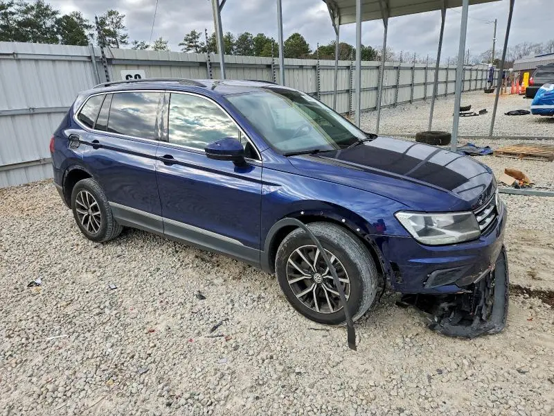 2021 VOLKSWAGEN TIGUAN SE  