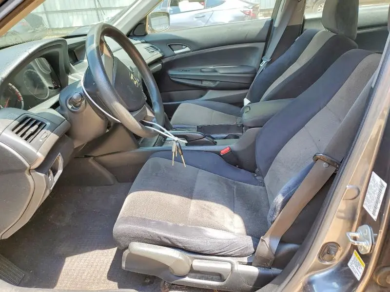 2010 HONDA ACCORD LX  
