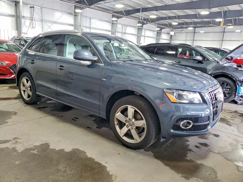 2011 AUDI Q5 PREMIUM PLUS  
