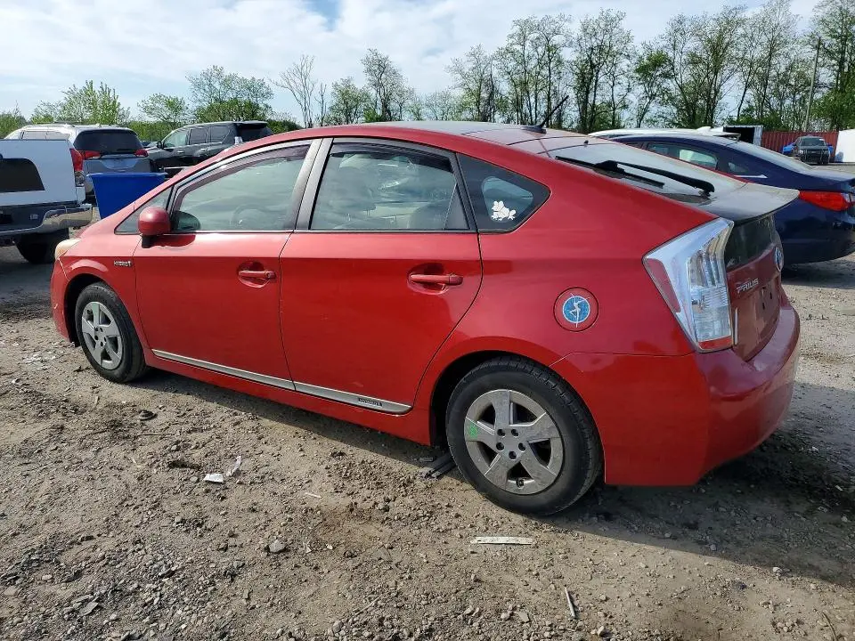 2011 TOYOTA PRIUS THREE  