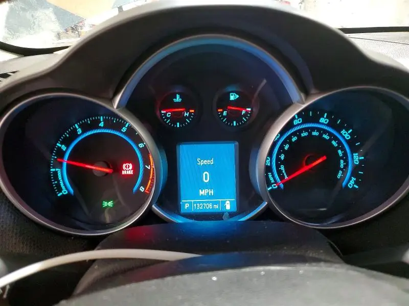 2012 CHEVROLET CRUZE LT  