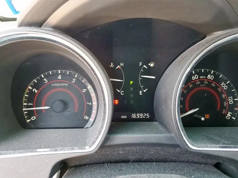 2010 TOYOTA HIGHLANDER   