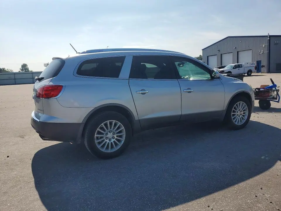 2011 BUICK ENCLAVE CX  