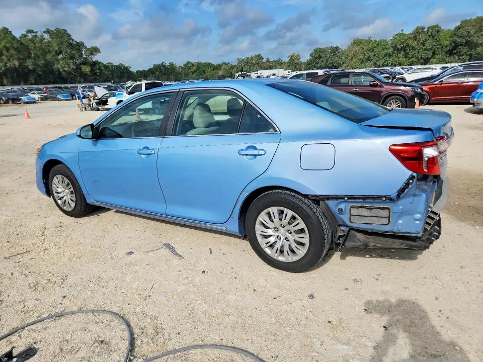 2012 TOYOTA CAMRY LE  