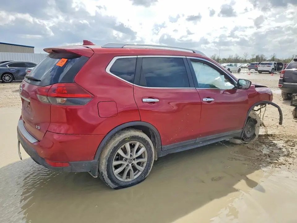 2018 NISSAN ROGUE SV  