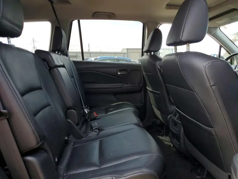 2016 HONDA PILOT EXL  