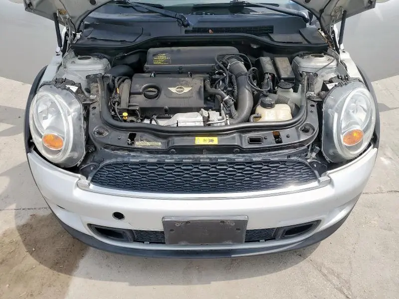 2012 MINI COOPER S