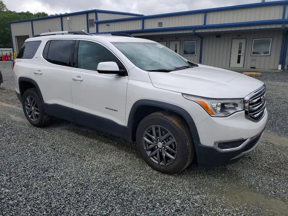 2017 GMC ACADIA SLT-1  