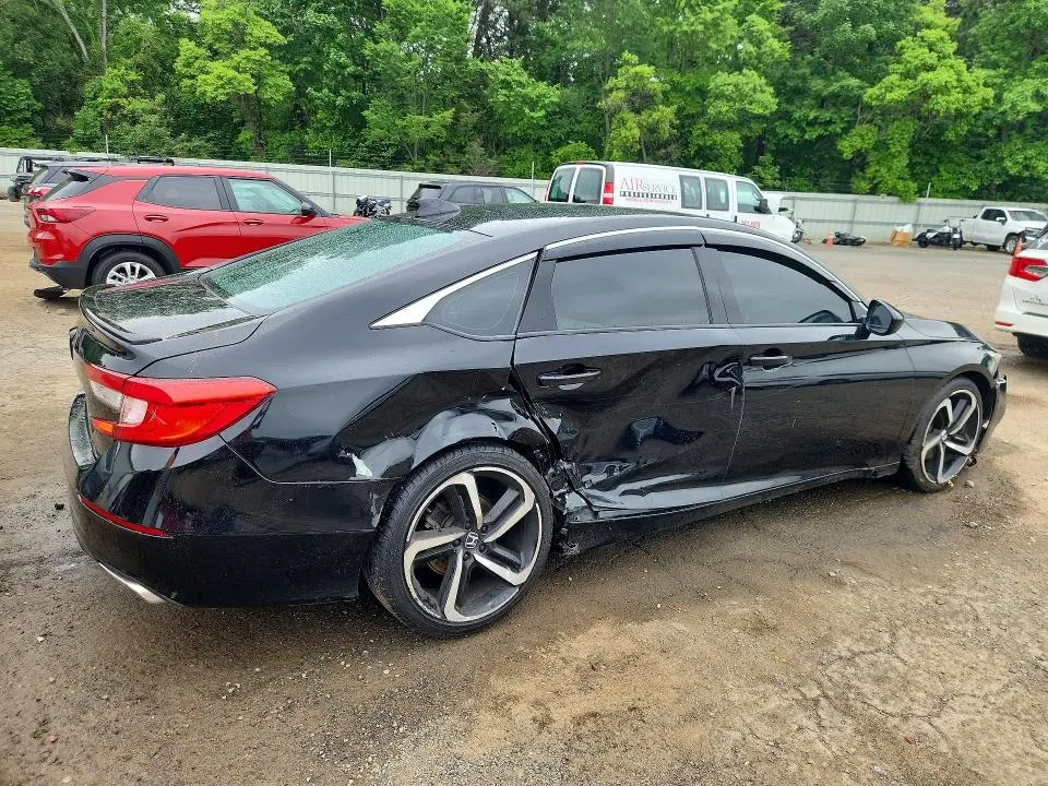 2018 HONDA ACCORD SPORT  