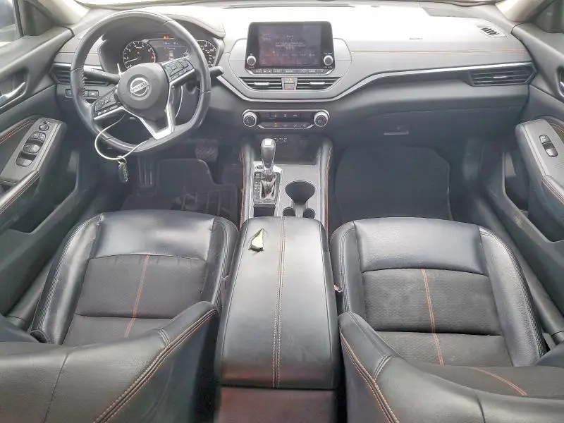 2019 NISSAN ALTIMA SR  