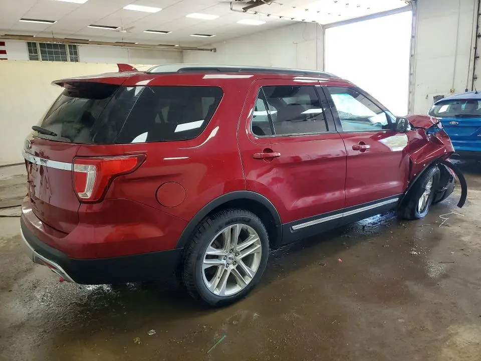 2017 FORD EXPLORER XLT  