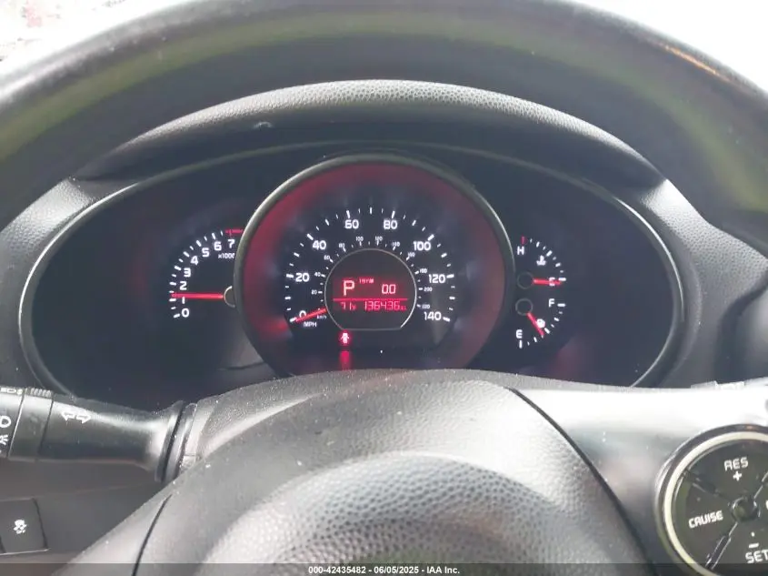 2016 KIA SOUL  