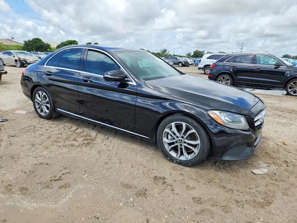 2018 MERCEDES-BENZ C 300  