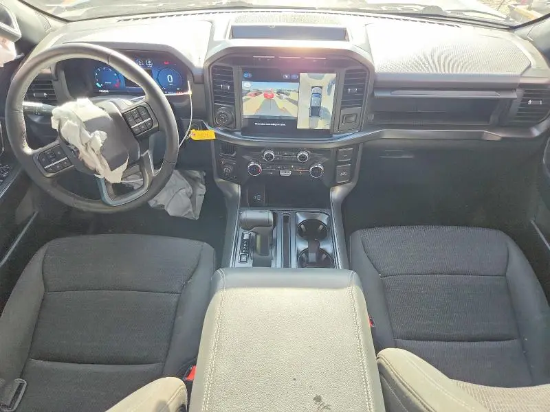 2024 FORD F150 XLT  