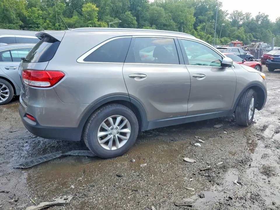 2018 KIA SORENTO LX V6  