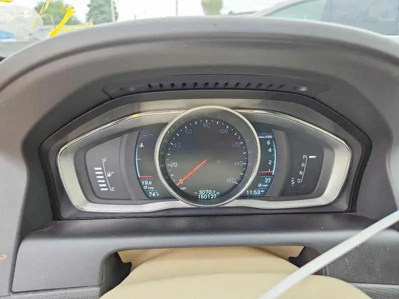 2016 VOLVO XC60 T6 PREMIER  