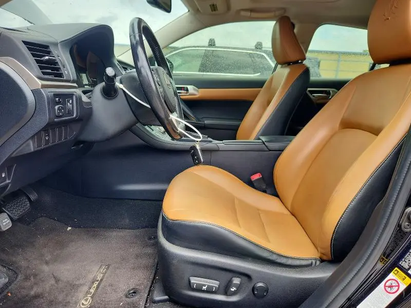 2015 LEXUS CT 200  