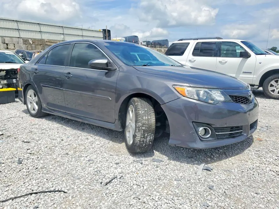 2014 TOYOTA CAMRY   