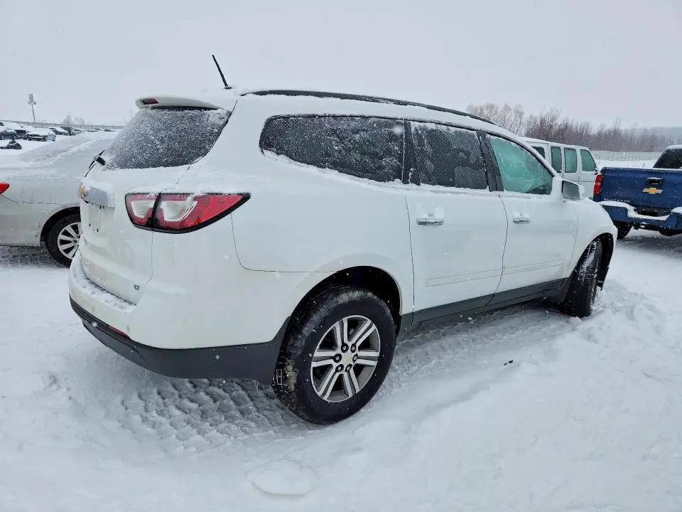 2017 CHEVROLET TRAVERSE LT  