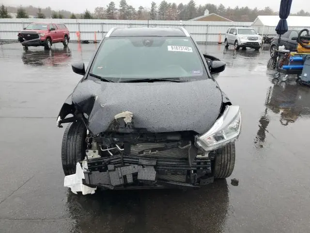 2020 NISSAN KICKS SV  