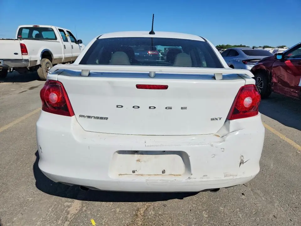 2012 DODGE AVENGER SXT  