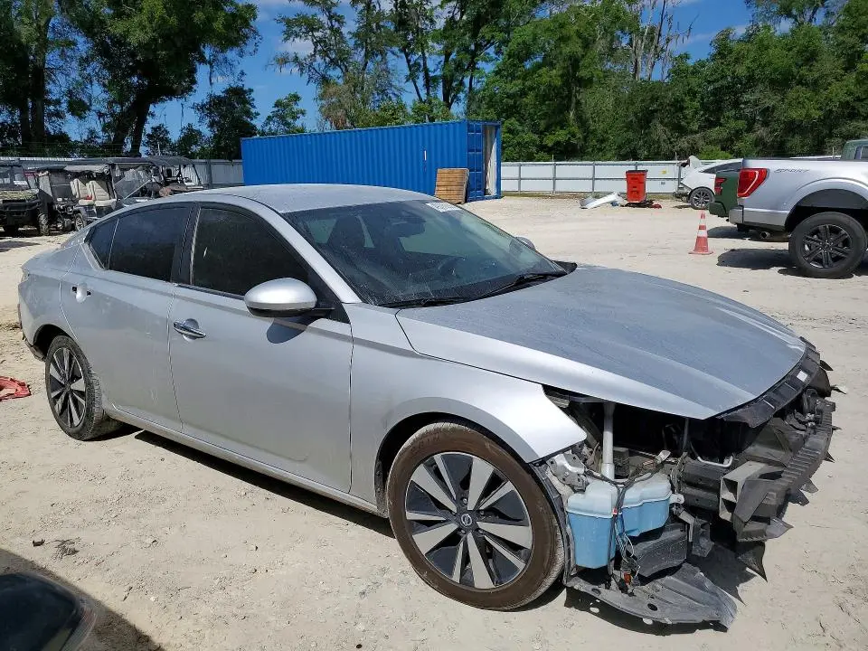 2021 NISSAN ALTIMA 2.5 SV  