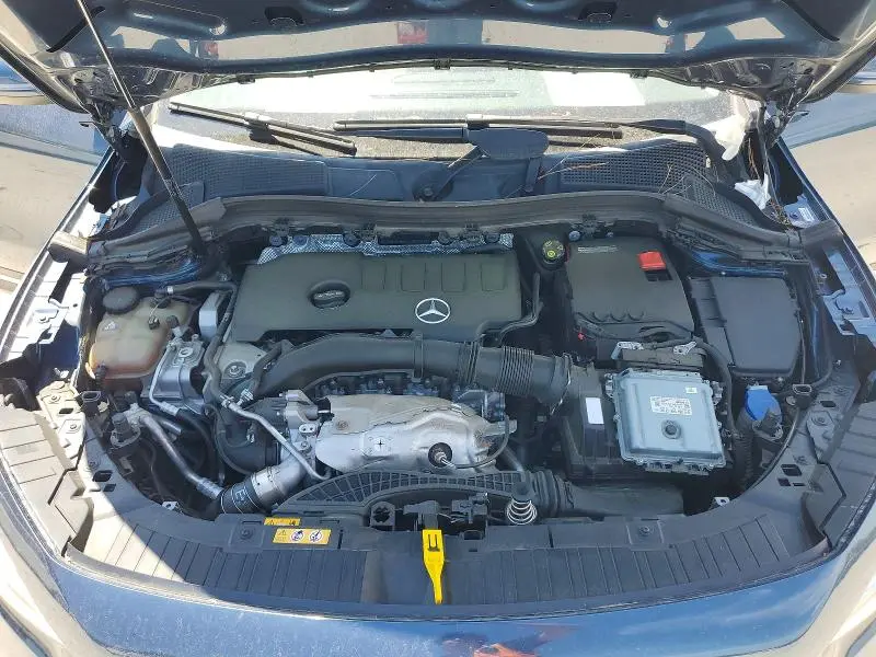 2021 MERCEDES-BENZ GLA 250  
